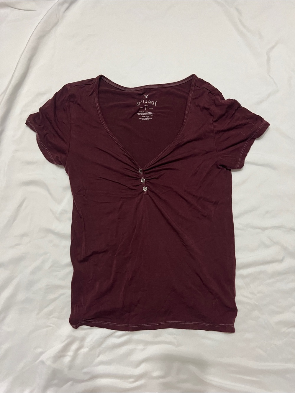 American Eagle Outfitters Short Sleeve V-Neck Top - Burgundy